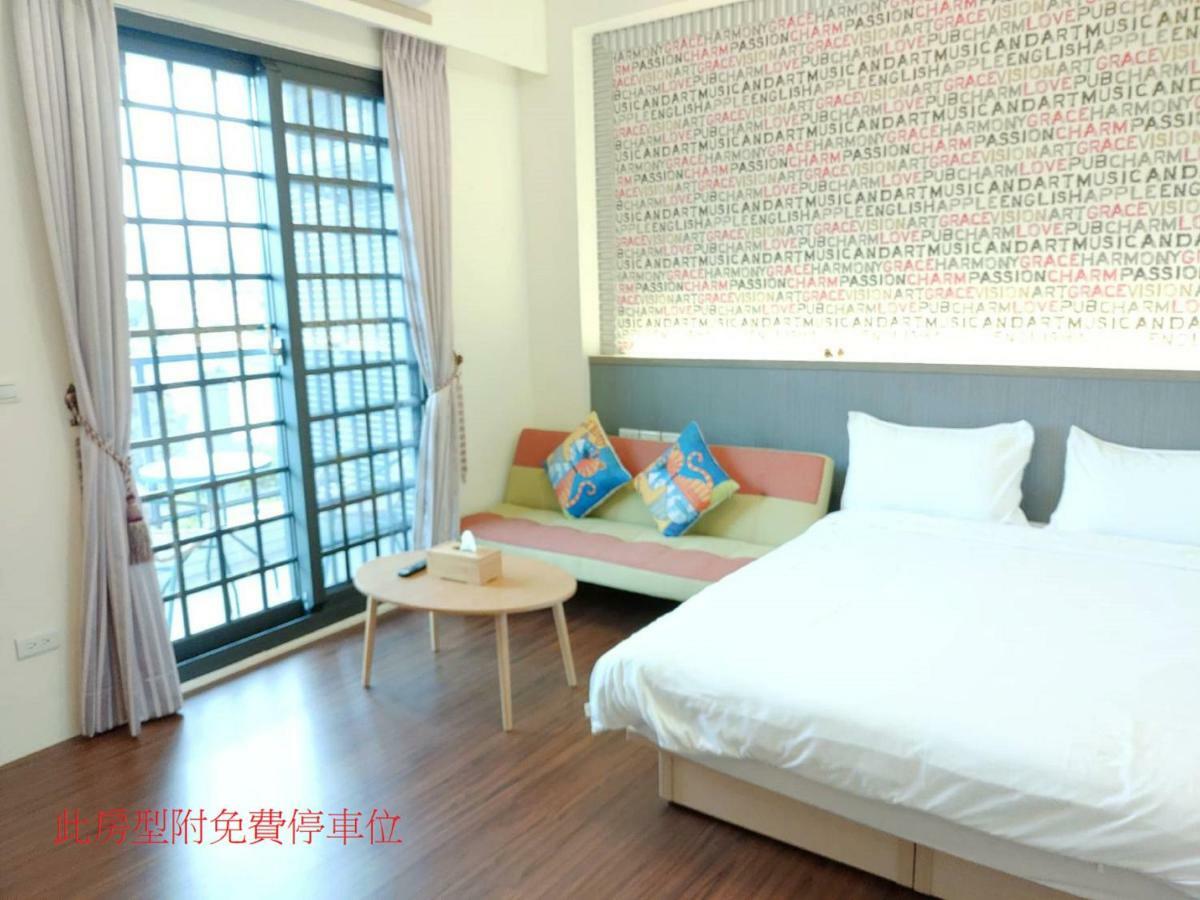 Ferienwohnung Light Travel Luodong Exterior foto